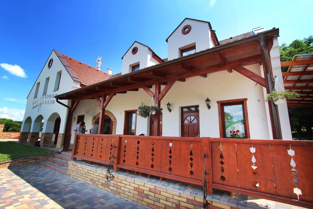 Gesztenyes Vendeghaz Garab Exterior photo