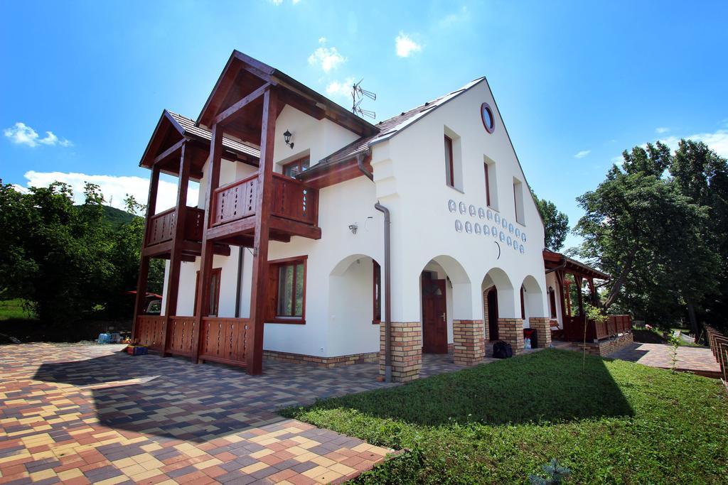 Gesztenyes Vendeghaz Garab Exterior photo